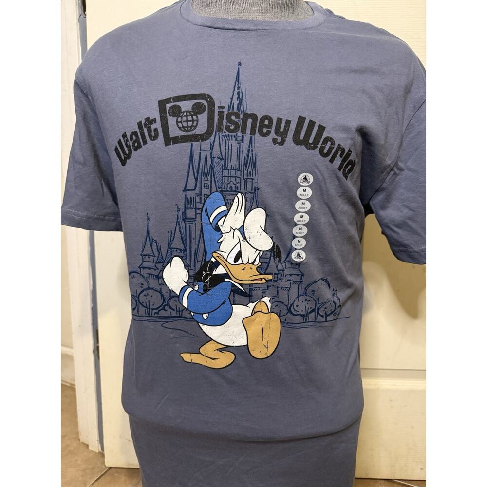 WALT DISNEY WORLD DONALD DUCK VINTAGE STYLE T-SHIRT ADULT SZ MEDIUM. DISNEY PARK